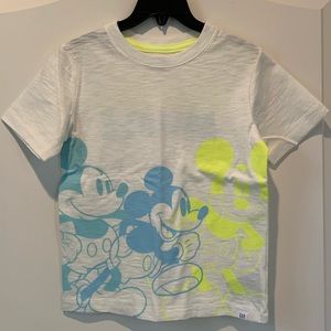 💙 NWOT. Baby Gap Disney Mickey Mouse t-shirt.